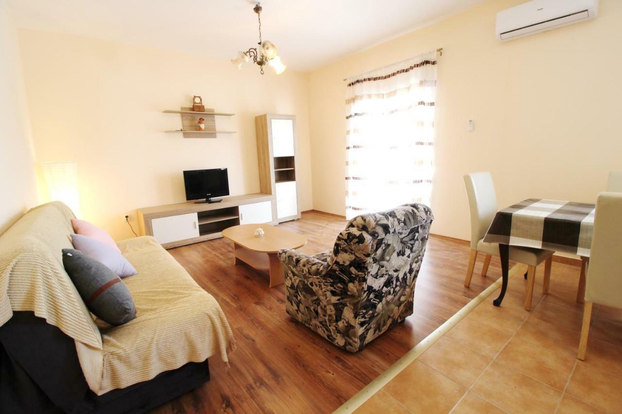 Apartment Sime 宁 外观 照片